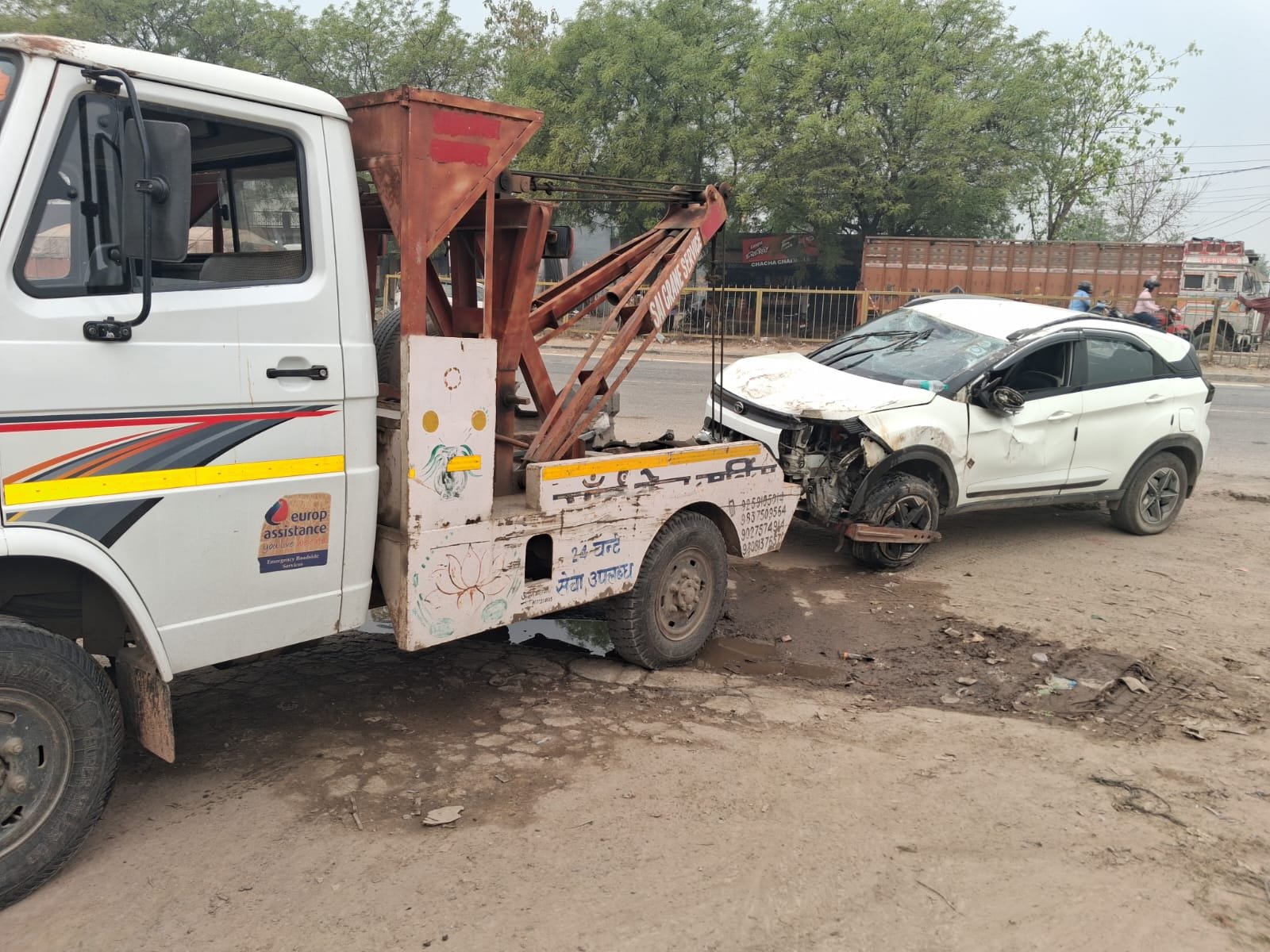 Sai Crane Service Agra - towing and crane work