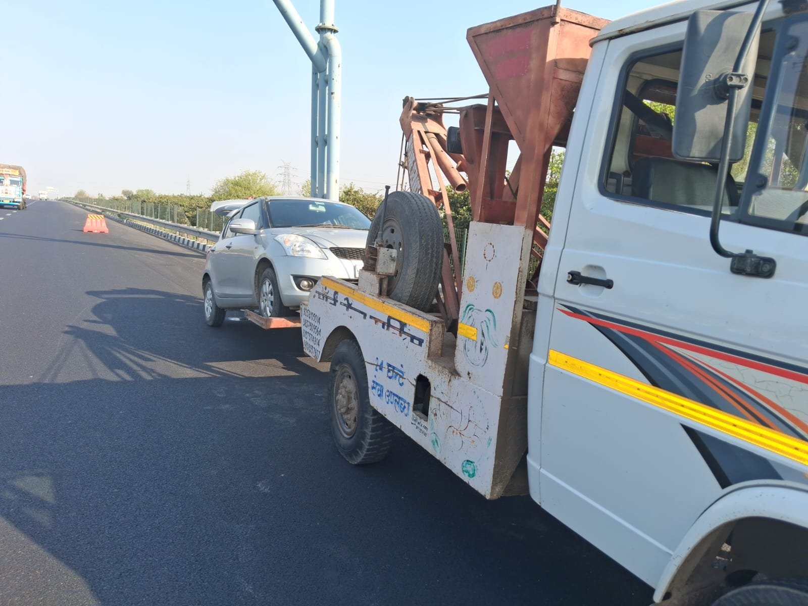 Sai Crane Service Agra - towing and crane work