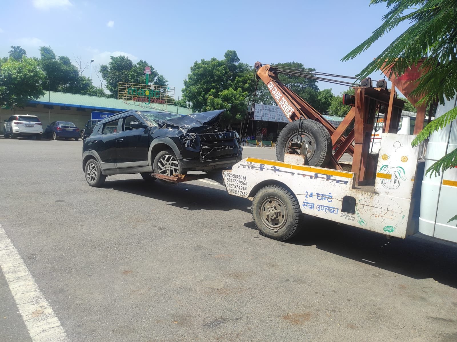 Sai Crane Service Agra - towing and crane work