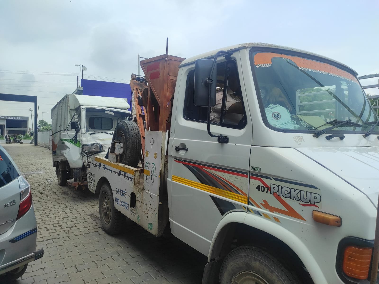Sai Crane Service Agra - towing and crane work